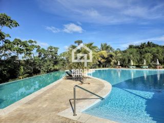 Casa mobiliada com 5 suítes a venda no condomínio Praia Bella em Praia do Forte Bahia