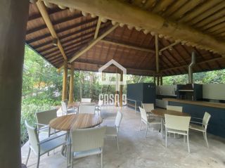 Casa mobiliada com 5 suítes a venda no condomínio Praia Bella em Praia do Forte Bahia