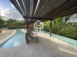 Casa mobiliada com 5 suítes a venda no condomínio Praia Bella em Praia do Forte Bahia