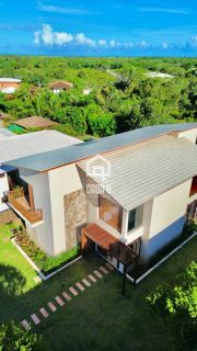 Exclusiva Casa de Alto Padrão na Praia do Forte – 5 Suítes, Piscina e Renda Imediata