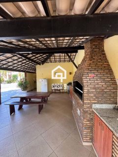 Apartamento térreo duplex a venda com 4 quartos na Praia do Surf em Itacimirim Bahia