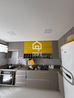 Apartamento térreo duplex a venda com 4 quartos na Praia do Surf em Itacimirim Bahia