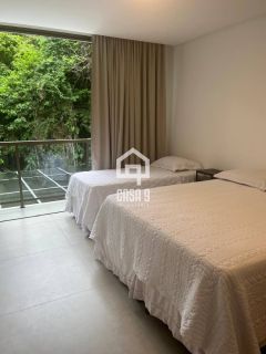 Casa duplex mobiliada com 5 quartos a venda no condomínio Fazenda em Praia do Forte Bahia