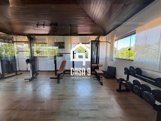 Casa mobiliada com 04 suítes a venda no Alto da Constância em Praia do Forte Bahia