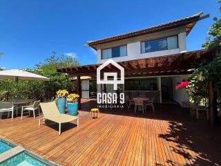 Casa mobiliada com 04 suítes a venda no Alto da Constância em Praia do Forte Bahia