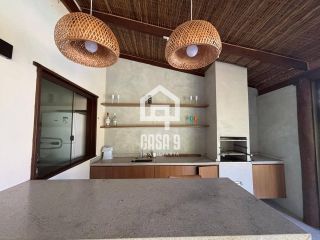 Casa mobiliada com 04 suítes a venda no Alto da Constância em Praia do Forte Bahia