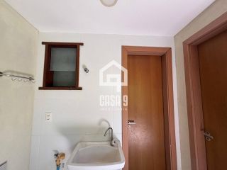 Casa mobiliada com 04 suítes a venda no Alto da Constância em Praia do Forte Bahia