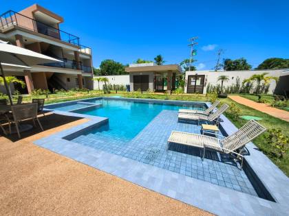 Apartamento terraço mobiliado a venda com 3 quartos (2 suites) na Praia do Surf em Itacimirim Bahia