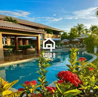 Apartamento superior mobiliado a venda com 2 suítes e varanda na Praia da Espera em Itacimirim Bahia