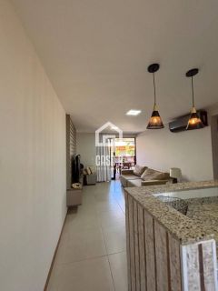 Apartamento superior mobiliado a venda com 2 suítes e varanda na Praia da Espera em Itacimirim Bahia