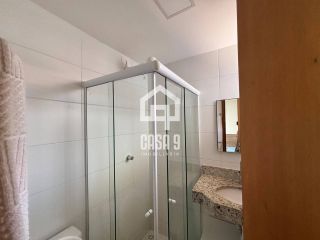 Apartamento superior mobiliado a venda com 2 suítes e varanda na Praia da Espera em Itacimirim Bahia