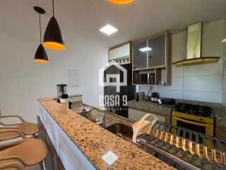 Apartamento superior mobiliado a venda com 2 suítes e varanda na Praia da Espera em Itacimirim Bahia