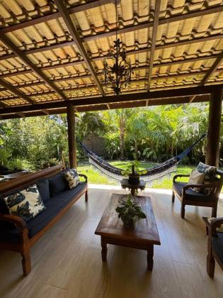 Casa de Condomínio mobiliada a venda com 3 quartos no condomínio Alto da Constancia em Praia do Forte Bahia