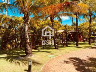 Casa em condomínio próximo da vila para locação anual com 2 suítes em Praia do Forte Bahia