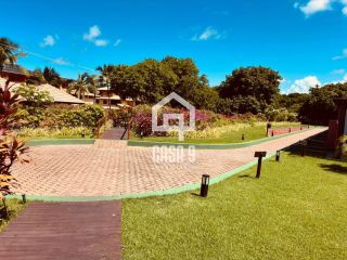 Casa em condomínio próximo da vila para locação anual com 2 suítes em Praia do Forte Bahia