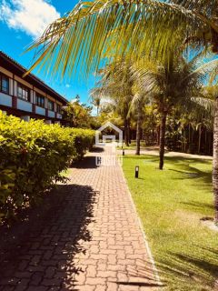Casa em condomínio próximo da vila para locação anual com 2 suítes em Praia do Forte Bahia