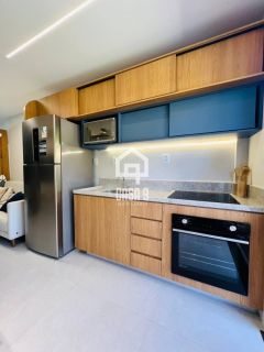 Apartamento a venda com 1 suíte na avenida principal de Imbassai Bahia