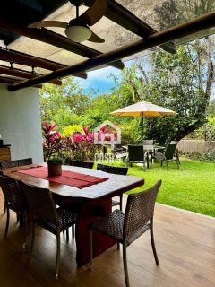 Casa a venda com 3 quartos no condominio Alto da Enseada em Praia do Forte Bahia