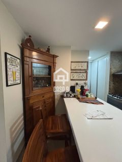 Apartamento duplex nascente a venda com 2 suítes no condominio Porto Praia do Forte na Vila de Praia do Forte Bahia