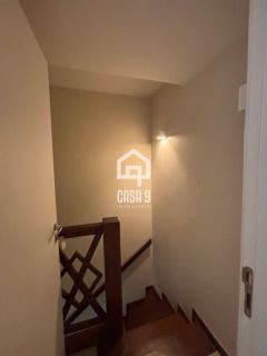 Apartamento duplex nascente a venda com 2 suítes no condominio Porto Praia do Forte na Vila de Praia do Forte Bahia