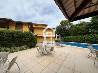 Apartamento térreo para locação anual com 1 suíte na vila de Praia do Forte Bahia