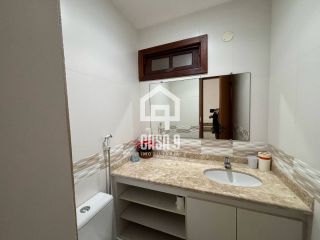 Apartamento térreo para locação anual com 1 suíte na vila de Praia do Forte Bahia