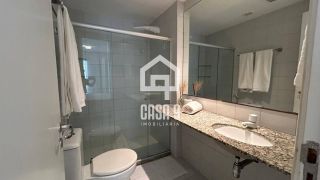 Apartamento térreo vista mar para locação anual com 2 suítes no condominio Porto Praia do Forte na Vila de Praia do Forte Bahia