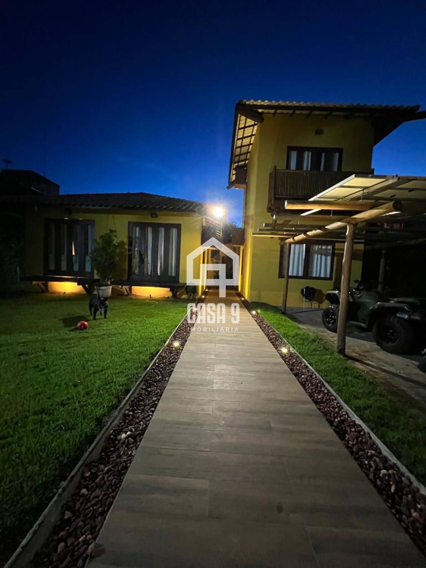 Casa mobiliada com 5 suites a venda no condominio Quintas das Lagoas em Itacimirim Bahia