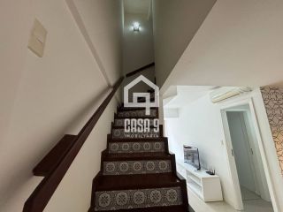 Apartamento duplex vista mar a venda com 2 suítes no condominio Porto Praia do Forte na Vila de Praia do Forte Bahia