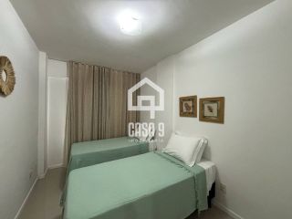 Apartamento duplex vista mar a venda com 2 suítes no condominio Porto Praia do Forte na Vila de Praia do Forte Bahia