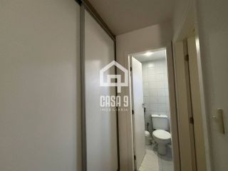 Apartamento duplex vista mar a venda com 2 suítes no condominio Porto Praia do Forte na Vila de Praia do Forte Bahia