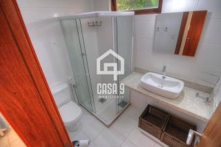 Apartamento superior a venda com 2 suítes na Vila de Praia do Forte Bahia