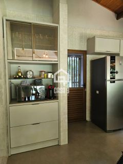 Casa a venda mobiliada com 4 suítes a venda no condominio Fazenda em Praia do Forte Bahia