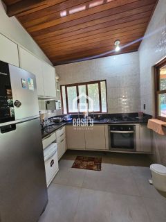 Casa a venda mobiliada com 4 suítes a venda no condominio Fazenda em Praia do Forte Bahia