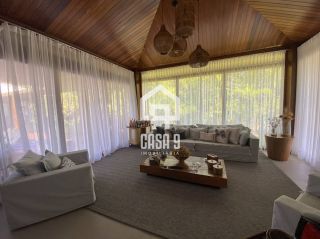 Casa para locação anual com 4 suítes no condomínio Ilha dos Pássaros em Praia do Forte Bahia