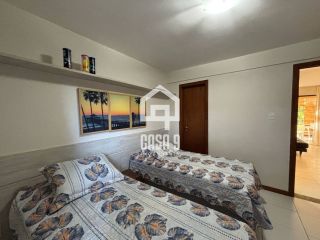 Apartamento térreo mobiliado para venda com 2 suítes e acesso privativo a praia em Praia do Forte Bahia