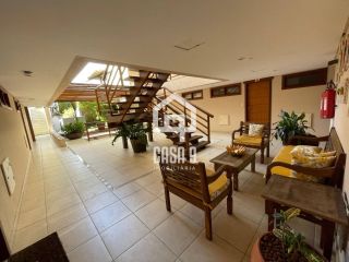 Apartamento térreo a venda com 2 suítes na Vila de Praia do Forte Bahia