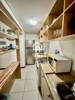 Apartamento térreo a venda com 2 suítes na Vila de Praia do Forte Bahia