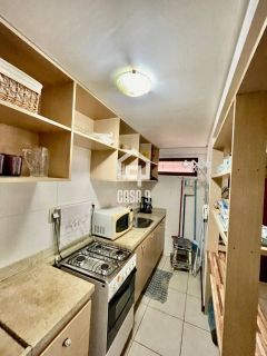 Apartamento térreo a venda com 2 suítes na Vila de Praia do Forte Bahia