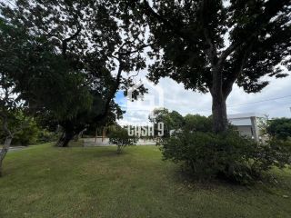 Terreno à Venda em Condomínio Fechado - Barra do Jacuípe/BA