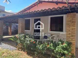 Casa com 1 quarto em terreno privativo e 150 metros da praia a venda no condominio Paraiso em Guarajuba Bahia