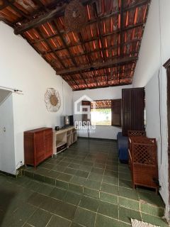Casa com 1 quarto em terreno privativo e 150 metros da praia a venda no condominio Paraiso em Guarajuba Bahia