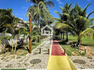 Casa com 1 quarto em terreno privativo e 150 metros da praia a venda no condominio Paraiso em Guarajuba Bahia