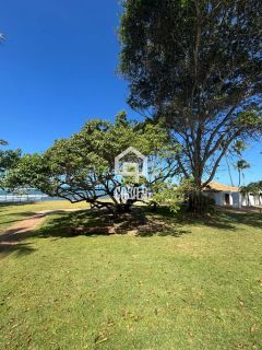 Apartamento duplex a venda com 4 quartos 2 suítes pé na areia na Vila de Praia do Forte Bahia