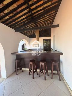 Apartamento duplex a venda com 4 quartos 2 suítes pé na areia na Vila de Praia do Forte Bahia