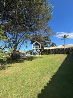 Apartamento duplex a venda com 4 quartos 2 suítes pé na areia na Vila de Praia do Forte Bahia