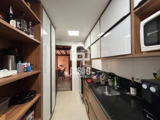 Apartamento térreo mobiliado com 2 suítes varanda gourmet no condominio Belvere na Praia da Espera em Itacimirim