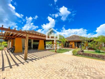 Terreno a venda com 800m² na rua do clube do condomínio Ilha dos Pássaros Praia do Forte Bahia