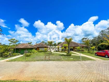 Terreno a venda com 800m² na rua do clube do condomínio Ilha dos Pássaros Praia do Forte Bahia