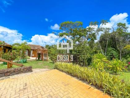 Terreno a venda com 800m² na rua do clube do condomínio Ilha dos Pássaros Praia do Forte Bahia